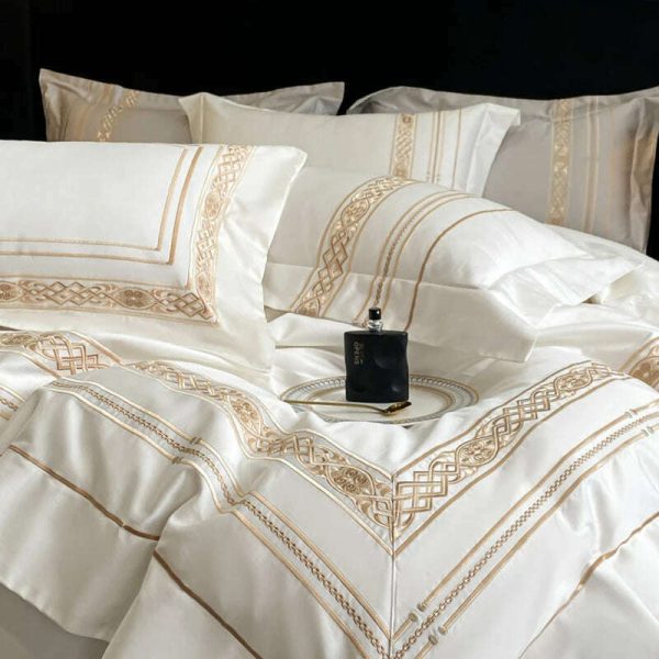 100% Egyptian Cotton Luxury Gold Embroidery Hotel Style Bedding White Grey Duvet Cover Set Fitted Sheet Bed Sheet Pillowcases Supply - Image 4